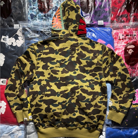 BAPE Color Camo Shark Full Zip Hoodie ‘green’ - Picture 4 of 8